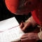 23 maggio - 23 maggio - Il Cardinale Severino Poletto chiude il registro dei visitatori