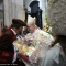 Gianduja consegna i pani della Carità all\'Arcivescovo Nosiglia