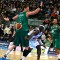 Doron Perkins contrastato da David Andersen