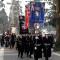 Il corteo all'interno del cimitero
