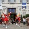 Le majorettes in partenza da Palazzo Reale