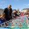 Il Sindaco gioca a calciobalilla