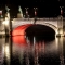 Torino omaggia Sinner. Ponte Umberto I si colora di arancione