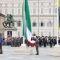 La cerimonia dell’alzabandiera per la Festa della Repubblica