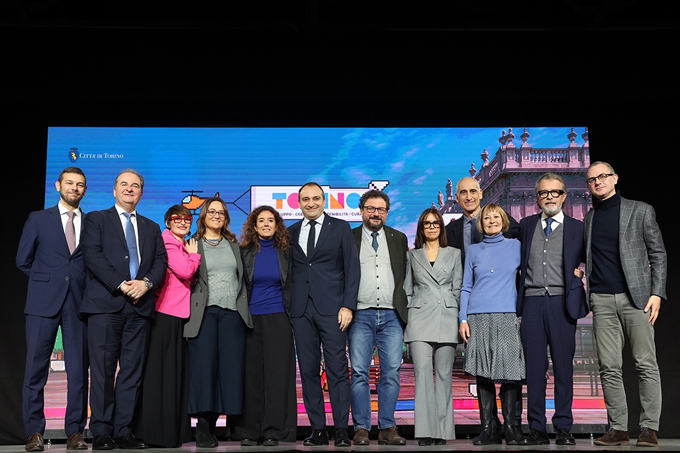 Sviluppo, coesione, sostenibilitĂ e cura: alle OGR il bilancio annuale della giunta comunale