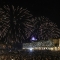I fuochi d'artificio sul Po hanno chiuso la festa di San Giovanni davanti a quasi 40mila persone riunite in piazza Vittorio Veneto.