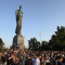 Il pubblico riunito al Parco della Rimembranza per assistere all’eclissi parziale di Sole del 12 agosto