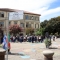 La piazzetta della scuola Tommaseo intitolata a Fiorenzo Alfieri
