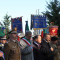 Le autorità al Sacrario Militare