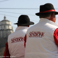 I Cavalieri della Sindone sullo sfondo del monte dei Cappuccini