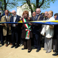L\'Assessora Maria Grazia Sestero taglia il nastro inaugurale