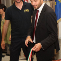 Davide Parente, capitano della PMS Basketball Torino premiato dall\'Assessore Stefano Gallo