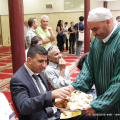 La festa alla moschea di via Genova