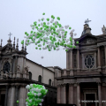 Il lancio dei palloncini