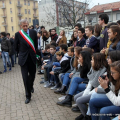 Il Sindaco e gli studenti del Liceo Scientifico Cattaneo
