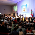 L\'incontro con i giovani del Sermig