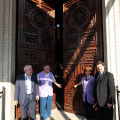 23 maggio - La chiusura del portone del Duomo di Torino