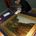 L\'apertura della casse con i quadri di Monet