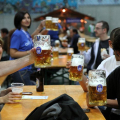 I primi avventori dell\'Oktoberfest
