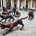 Black Wolves di Liu Ruowang