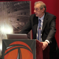 Il Sindaco, Piero Fassino