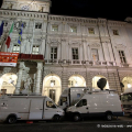 I mezzi dei media sotto Palazzo Civico