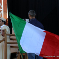 Il tricolore sul palco