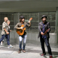 La performance alla stazione Metro Porta Nuova