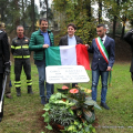 Lo scoprimento della targa