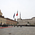 L\'alzabandiera