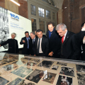 Le autorità in visita alla mostra