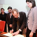 La firma del memorandum per incontri B2b tra imprese a Dubai e a Torino