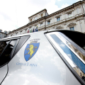 Il logo della città sulla Nissan LEAF
