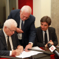 La firma del contratto di locazione