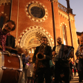 La festa in via Di Nanni