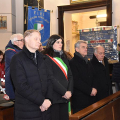 Le autorità nella Cappella del Cimitero