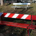 Le panchine decorate dai ragazzi del Primo Liceo Artistico