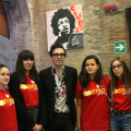 Nicola Lagioia con le ragazze del BookStock