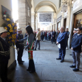 Un momento della commemorazione in piazza Palazzo di Città