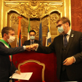 L'Assessore Marco Giusta e Bertrand Audoin Vice Presidente Fast Track Cities