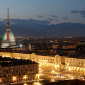 Il Tricolore sulla Mole Antonelliana per i 160 anni dell’Unità d’Italia