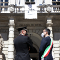 Il lenzuolo commemorativo in onore delle Vittime della mafia