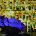 Il video mapping sulla facciata di Palazzo Reale