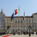 Cerimonia dell'Alza Bandiera