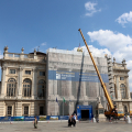 Il “volo” delle statue di Palazzo Madama