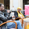 Torna “Portici di carta”, due chilometri di libreria e oltre 140 appuntamenti sotto i portici di Torino