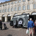 Inside Out, a Torino la performance pubblica di JR