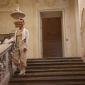 Kodo Nishimura, il monaco buddhista “sui tacchi a spillo”