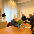 Il sottosegretario alla Cultura, Vittorio Sgarbi accompagnato dall'assessora Rosanna Purchia e dal Prefetto Raffaele Ruberto,in vista all’Archivio Moda del Liceo Artistico Passoni