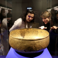 Metalli sovrani. La festa, la caccia e il firmamento nell’Islam medievale